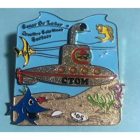 CT-OM ,2005 Odyssey of The Minds Scope it Out ,Submarine w/Omer Connecticut Pin - Picture 1 of 4